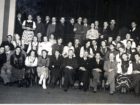 Uczestnicy kursu reżyserów i teatrów ludowych. Stanisławów 1939 r. Druga od prawej w pierwszym rzędzie Staniaława Czechowicz