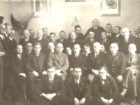Pracownicy Starostwa Powiatowego w Stanisławowie - K. Dziurgot siedzi pierwszy z lewej