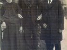 Franciszek Dębicki z rodzicami - Ludwiką i Antonim. 1929 rok